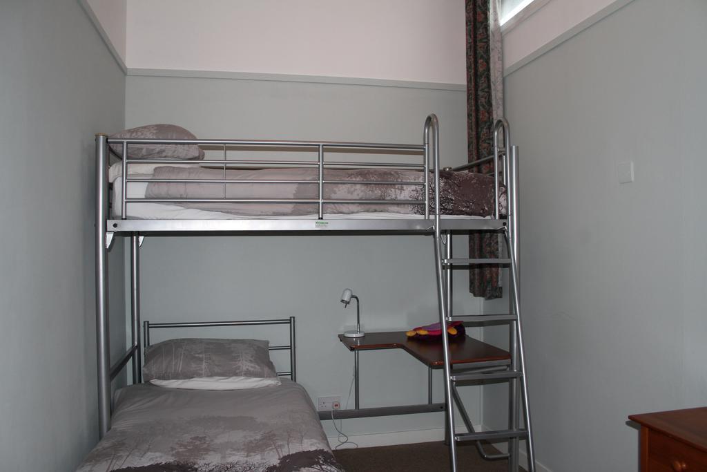 The Old School Appartement Dalavich Buitenkant foto